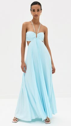 Cute Dresses For Dances, Dresses For Dances, Pleated Halter Dress, Printed Blouses, Prom Dress Inspo, Prom Inspo, Preppy Dresses, Cute Prom Dresses, Maxi Dress Prom