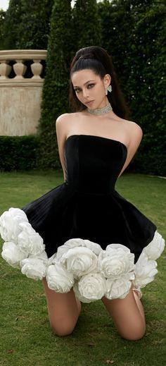 Velvet Dresses, 3d Rose, Cocktail Gowns, Dresses Elegant, Chic Dress, Evening Party, Dream Dress