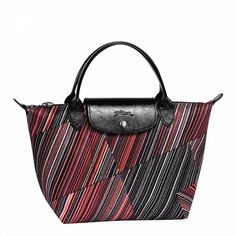 Longchamp Limited Edition Print Shoulder Tote. The Perfect Travel Bag. So Chic! Effortless French Style. Pristine Condition. Black Patent With Red, Pink, Cranberry, White & Black Print Small Inside Pocket See Photos For Measurements And Serial Number Longchamp Red, Perfect Travel Bag, Longchamp Bags, Art Bag, Small Handbag, Style Mistakes, Small Handbags, Op Art, Limited Edition Prints