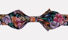 "Miss Lisa Beth" bow tie : http://ikonizaboy.com/produits.php?p=26