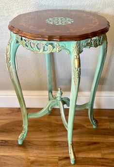 Antique Side Table, Round End Table, Carved Accent Table, French Country Entry Way Table, Vintage Nightstand, Shabby Chic Bed Side Table - Etsy Vintage Table Painting Ideas, Antique Side Table Makeover, French Country Entry, Shabby Chic Cottage French Country, Round Side Table Makeover, Shabby Chic Bed, Craft Booths, Small Round Side Table, Painted End Tables