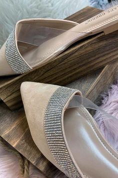 Elegant Mules With 4-inch Heel For Evening, Elegant Evening Mules With 4-inch Heel, Elegant Mules With Cushioned Footbed, Medium Width, Luxury Closed Toe Mules With 4-inch Heel, Luxury Mules With 4-inch Almond Toe, Chanel Ballet Flats, Black 7, Christmas Dress, Mules Shoes