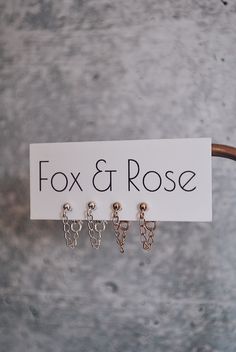 Dainty chain earrings. #foxandrose #daintyjewelry #goldearrings #silverearrings #goldjewelry #silverjewelry #chainearrings #goldstudearrings #earrings #earringstyle Chain Cuff Earrings, Earrings Silver Studs, Earring Chain, Ear Cuff Chain, Earring Cuff Chain, Buyable Pins, Dainty Gold Earrings, Gold Chain Earrings, Chain Earring