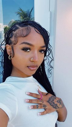 Nose Piercing Black Women, Nose Piercing Black Woman, Piercing Black Women, Braids Baddie, Boho Knotless Braids, Boho Knotless, Dyed Hair Inspiration, Braids Hairstyles Pictures, Protective Hairstyles Braids