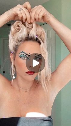 Ursula Hair And Makeup, Ursula Glam Makeup, Ursula Updo, Womens Ursula Costume Diy, Mom Mermaid Costume, Ursula Wig Diy, Ursula Hair Tutorial, Ursula Crown Diy, Ursella Costume Diy