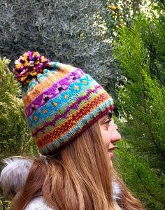 Women's hand knitted retro striped winter hat and knit gloves set, Knit hand warmers, Knit ski hat, Fleece lined, Cosy & Warm, Multicolor     Woman's retro striped fair isle bobble beanie and knit gloves set have a custom design by Meriva in finisterre pattern. ✔️QUALİTY :All of my styles are made of wool yarn that will keep you warm and comfortable during the cold winter months also fleece lined, and non-itchy.  ✔️SIZES: Avaible for S/M/L/XL sizes. Measure your head as shown in the listing phot Knit Hand Warmers, Ski Hat, Knit Gloves, Winter Headbands, Ski Hats, Retro Stripes, Knitted Gloves, Winter Hat, Winter Accessories