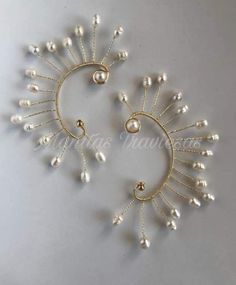 Pearl Jwellary, Hairstyle Accessory, Silk Thread Earrings Designs, Nath Nose Ring, Silk Thread Earrings, Flower Resin Jewelry, Floral Accessories Hair, Thread Earrings