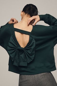 Wrap up your look: THIS sweatshirt is the bow ment. | Bow-Back Sweatshirt by Maeve in Green, Women's, Size: XL, Polyester/Cotton/Viscose at Anthropologie Anthropologie Uk, Bow Back, Cotton Viscose, 50 Fashion, Active Wear For Women, Pullover Styling, Womens Clothing Tops, What To Wear, Anthropologie