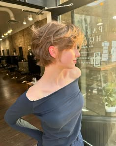 Haircut Inspo, Really Short Hair, Hair Inspiration Short, Very Short Hair, Short Hair Haircuts, Cut My Hair, Pixie Hairstyles, Hair Stuff, Haircut Ideas