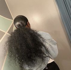 Low Curly Ponytail Weave, Pom Pom Ponytail Black Women, Bun Heatless Curls, Puffy Ponytail Hairstyles Black Women, High Curly Ponytail Weave, Curly Ponytail Black Women, Ponytails Ideas, Curl Ponytail, Bday Hairstyles