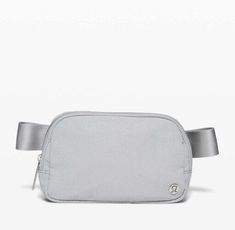 NWT LULULEMON Everywhere Belt Bag Silver Drop. New in packaging! The perfect gift! Shrek Cake, Lululemon Belt Bag, Lululemon Bags, Lululemon Everywhere Belt Bag, Back To School Fits, School Fit, Everywhere Belt Bag, Bag Silver, Belt Bags