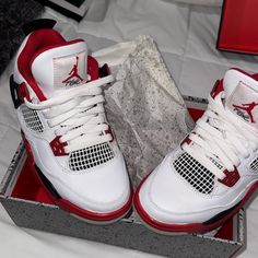 Air Jordan 4 Retro Gs Size 4.5 (Also Fits Women’s Size 5) Brand New With Box Red & White 49ers Shoes, Red Trainers