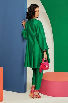 Buy Green Chanderi Notched Fauve Flared Kurta And Tulip Pant Set For Women by Ridhi Mehra Online at Aza Fashions. Tulip Pants, Ridhi Mehra, Cotton Kurti Designs, Cotton Kurti, Lace Border, Scalloped Lace, Pant Set, Kurti Designs, Set For Women