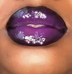 Black And Purple Lip Combo, Clawdeen Makeup Look, Purple Lip Combo Black Women, Goth Lip Makeup, Purple Lip Combo, Purple Lipstick Makeup, Purple Lips Makeup, Artsy Makeup