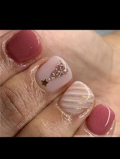 Christmas Gel Nails, Cute Gel Nails, Shellac Nails, Dipped Nails, Xmas Nails, Fancy Nails, Chic Nails, Short Acrylic Nails, Nail Polishes