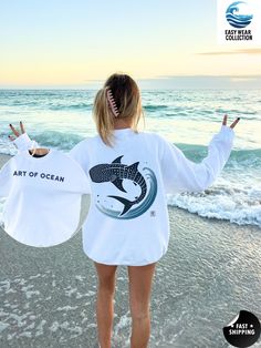 ✨🐋Welcome to EasyWearCollection🐋✨ Showcase your love for the ocean with this stylish whale shark sweatshirt featuring "Art of Ocean" on the front and a stunning whale shark graphic on the back. Perfect for ocean enthusiasts, this cozy pullover blends art and marine life. ✨How to order             1.Select your product             2.Choose options(size,color)             3.Add to cart and proceed to check out or buy now             4.Wait for shipping process ✨Processing/Shipping time Shirts Detail, Ocean Sweatshirt, Chinese Ink Painting, Shark Sweatshirt, Shark Design, Beach Sweater, Sea Lover, Oversized Look, Style Sweatshirt