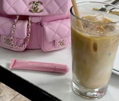 Annadianaxxoo Malibu Princess, Angelina Core, Wealthy Woman, Strawberry Girl, Glam Aesthetic, Wealthy Women, Baby Pink Aesthetic, Pretty Pins, Malibu Barbie