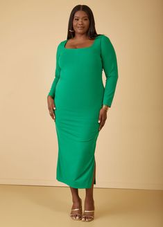 The simplest designs yield the sexiest results just like our bodycon dress with a maxi length that amplifies the sultriness of your curves complete with a square neck and side split. Plus Size Cocktail Dress, Plus Size Party, Maxi Dress Plus Size, Party Maxi Dress, Plus Size Trendy, Maxi Bodycon Dress, Bodycon Maxi Dress, Night Dresses, Plus Size Cocktail Dresses