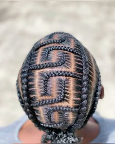 @ stylzbynellz on ig Men 6 Braids Hairstyles, Men’s Braided Hairstyles With Fade, Cool Braids For Men, Braided Hairstyles For Men Black, Cornrow Hairstyle, Cornrows Natural Hair