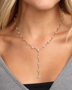 Discover our lavish 18K gold white diamond lariat necklace. This stunning Y necklace in white gold is the perfect blend of elegance and sparkle. Shop now! White Gold Necklace Layering, Diamond Lariat Necklace, Layering Diamond Necklaces, Low V Neck Dress, Melinda Maria Jewelry, Lariat Necklace Silver, Matric Dance, Prom Necklaces, Gold Lariat Necklace