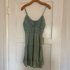 Nwt Iris Dress Size Small Smocked Back Teal Color Casual Green Mini Dress With Lace Trim, Casual Green Dress With Lace Trim, Green Dress With Lace Trim For Day Out, Basic Dresses, Lace Sweetheart Wedding Dress, Simple Lace Wedding Dress, Wedding Guest Dresses Long, Wedding Dress Organza, Ruffle Wedding Dress