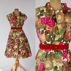 1950s cotton dress with pleated skirt. Floral print in bright colors.  Linen on the top of the dress. Label: None Zipper in the back of the dress. Petti skirt and belt are not included the dress  Size: Estimated M (see measurements) Measurements (taken with garment laying flat): Waist 34,5 cm - 13,5 inches Length 108 cm - 42,5 inches Arm pit to arm pit 45 cm - 17,7 inches (plus some extra allowens in the front) The dress is in excellent vintage condition.   Follow us on Instagram @by_waltz https://www.instagram.com/by_waltz/ Vintage Cotton Pleated Dress, Vintage Pleated Cotton Dress, Petti Skirt, Boho Silk Dress, Green Floral Print Dress, 1950s Party Dresses, Dress With Pleated Skirt, White Sequin Dress, Grey Floral Dress