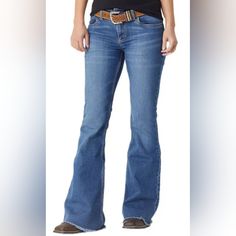 Nwt Women's/Junior's Wrangler Retro Mid-Rise Mae Jeans Size 7. These Super Cute Denim Jeans Have A Regular Fit With A Flare Leg And Raw Bottom Hem. The Flared Leg Measures 22" In Diameter With A 34" Inseam. 99% Cotton 1% Spandex. Casual Dark Wash Bottoms For Rodeo, Casual Denim Blue Bottoms For Rodeo, Western Style Blue Jeans For Rodeo, Casual Medium Wash Bottoms For Rodeo, Casual Light Wash Bottoms For Rodeo, Light Wash Denim Jeans For Rodeo, Casual Medium Wash Jeans For Rodeo, Trendy Denim Jeans For Rodeo, Casual Jeans For Rodeo