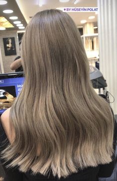 Intense Ash Blonde Hair, Dark Blonde Cool Tone, Light Mousy Brown Hair, Smoky Beige Hair, Cool Medium Blonde, Dark Beige Hair, Dark Ash Blonde Hair With Highlights, Cool Toned Hair Color Ideas, Brown Eyes Hair Color