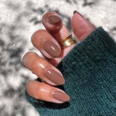 Neutral Nail Designs, Manicured Nails, Brown Nail Polish, Thanksgiving Nails, Summer Nails Colors, Brown Nails, Fall 2022