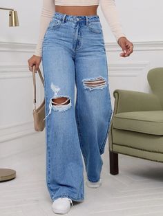 Womens Fall Dress, Outfit Jeans, Jeans Casual, Sweatshirt Women, Wide Jeans, Destroyed Jeans, Women Denim Jeans, Sweaters And Jeans, Plus Size Jeans