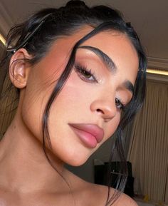 Stile Kylie Jenner, Look Kylie Jenner, Looks Kylie Jenner, Essential Makeup, Kylie Jenner Instagram, Kylie Jenner Lipstick