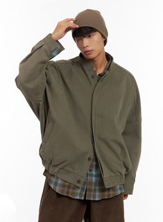 Product Detail Style : Casual Occasion : Back to school Type : Men Detail : Buttoned, Zip up Print : Solid Material : Cotton Sleeve : Long sleeve Fit : Loose fit Cotton100 Color : Dark green, Beige, Black Made in Korea Model Size Model is wearing size M/L and the color Dark green. Height : 5'9" | 176cm / Top : M / Bottom : L (30 inch) .prddescription table, .prddescription td, .prddescription th { border : 1px solid black; border-collapse : collapse; padding: 10px; } Size(Inch) Size Shoulder Bus Festival Trends, Cargo Jacket, Latest Mens Fashion, Green Beige, Cargo Jeans, Low Rise Jeans, Print Jacket, Korean Street Fashion, Mens Outerwear