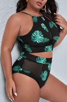 Look and feel your best poolside with this stunning Plus Size Green Leaf Print Mesh Insert Padded Tankini Set. Show off your summer style with the lush green leaves and mesh insert details, while the padded chest offers comfortable support. Make a splash! Pattern Type Plants , Patchwork Style High waist Chest Pad Removable Padding Fabric Slight Stretch Material Blended fabrics , Mesh Fabric Type Polyester , Spandex Mesh Swimwear For Vacation, Summer Mesh Swimwear For Vacation, Black Tropical Print Tankini For Summer, Mesh Beachwear Swimwear For Vacation, Mesh Beachwear For Vacation, Summer Mesh Swimwear For Beach Season, Summer Mesh Swimwear For Beach Party, Mesh Swimwear For Beach Party Season, Black Tropical Tankini For Vacation