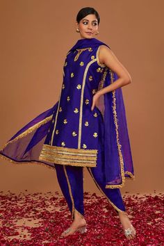 Midnight blue dupion kurta with gota embroidery. Comes with overlapped pant and an organza dupatta. - Aza Fashions Gota Embroidery, Blue Kurta, Women Kurta, Straight Kurta, Organza Dupatta, Kurta With Pants, Indian Fashion Dresses, Fashion App, Set Women