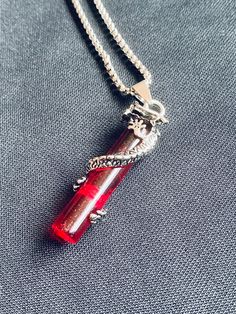 Blood Dragon Crystal Necklace, Red Crystal Necklace For Men, Hand Jewelry Rings, Model Clothes, Vial Necklace, Pretty Jewelry Necklaces, Red Pendants, Necklace Ideas, Red Necklace