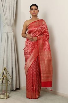 Red banarasi saree featuring zari woven geometric checkered patterns, vine pattern border and pallu with tassels. - Aza Fashions Checkered Saree, Red Banarasi Saree, Sarees Banarasi, Saree Women, Vine Pattern, Banarasi Saree, Banarasi Sarees, Checkered Pattern, Aza Fashion