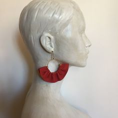 Say .... Hello Autunm Here the lightweight and oversized earrings perfect for a street style outfit ! This red fan staeament earring are handmade in a hoop of brass with natural leather. Brass hoop 1,57 inches more 1 inches in a pleated leather skirt . The total leng for the earrings are 3,34 inches You can shoose in 6 collors ! IMPORTANT INFORMATION Process time -2-5 business days For further information about the shipping to your country, please consult the Shop Announcement. If you have any o Pleated Leather Skirt, Oversized Earrings, Leather Pleated Skirt, Big Hoop Earrings, Brass Hoops, Earrings Red, Lightweight Earrings, Red Earrings, Light Weight Earrings