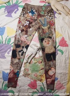 Gloomth Creepy Vintage Toy Print Leggings Sizes XS-5XL Vintage Bizarre, Kawaii Leggings, Cotton Twill Jacket, Creepy Vintage, Flag Dress, Frilly Socks, Printed Tights, Womens Leggings, The Cult