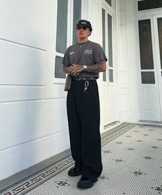 Pleated Pants Outfit, Recreate Outfits, Outfit Cowok, Streetwear Ideas, Outfit Hombre, Mood Clothes, Outfit Streetwear, Chasing Dreams