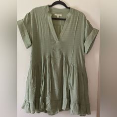 Nwot Beautiful Dress In A Great Green Color. Ruffle At Bottom, Pockets! Spring Casual Tunic Dress, Spring Tunic Dress For Day Out, Casual Tunic Mini Dress For Brunch, Short Sleeve Shift Mini Dress For Brunch, Casual Tunic Dress For Brunch, Short Sleeve Shift Dress For Brunch, Shift Mini Dress With Short Sleeves For Brunch, Shift Dress With Short Sleeves For Brunch, Brunch Shift Dress With Short Sleeves