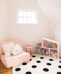 the instagram page on instagram shows an image of a child's room