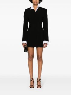 Jacquemus La Robe Cubo Blazer Minidress - Farfetch Blazer Mini Dress, Paris Outfits, City Dress, Dolce E Gabbana, Long Sleeve Blazers, Oversized Blazer, Summer Beach Wear, Knee Length Dresses, Blazer Dress