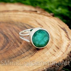 Indian Emerald Ring, Emerald 925 Sterling Silver Ring, Split Band Ring, Statement Ring, Bohemian Ring, Party Wear Ring, Mother's Day Gifts  Ring Type: Split Band Ring Gemstone: Indian Emerald Metal: Sterling Silver Spiritual Sterling Silver Round Emerald Ring, Spiritual Round Sterling Silver Emerald Ring, Handmade Stackable May Birthstone Rings, Bohemian Emerald Promise Ring, Bohemian Sterling Silver Emerald Ring For Anniversary, Bohemian Rings With Bezel Setting, Handmade Round Emerald Ring For Anniversary, Handmade Emerald Anniversary Ring, Smaragd Ring