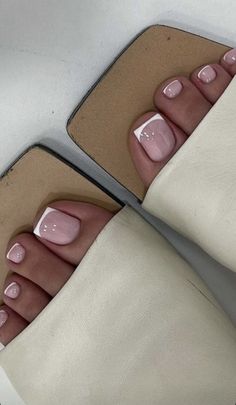 French Toe Nails, Pink Tip Nails, Pink Chrome Nails, Gel Toe Nails, Acrylic Toe Nails, Cute Toe Nails, Tip Nails, Minimalist Nails