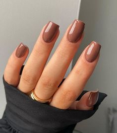 best nail art ideas unique nail inspo Nail Short, Brown Acrylic Nails, Brown Nail Polish, Brown Nail, Simple Fall Nails, Fall Gel Nails, Cute Nails For Fall, Her Nails, Fall Acrylic Nails