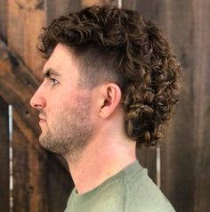 Mullet Ideas For Men, Mullet Perm, Permed Mullet, Perm Mullet, Mullet Ideas, Mullet Men, Modern Mullet Haircut, Loose Perm, Short Mullet