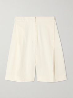 EXCLUSIVE AT NET-A-PORTER. If you love TOVE's classic tailoring, then these 'Bella' shorts will be the perfect addition to your summer wardrobe. Designed with comfort and ease in mind, they're pleated and made from breathable linen-blend. Wear yours with tanks and crisp shirts. Classic White Bottoms With Built-in Shorts, Classic White High-waisted Bermuda Shorts, Elegant Cotton Bermuda Shorts, Classic White Bermuda Shorts For Work, Elegant Knee-length Cotton Bermuda Shorts, Elegant White Bermuda Bottoms, Elegant Cotton Knee-length Shorts, Classic Wide Leg Cotton Shorts, White Short Leg Bottoms For Workwear