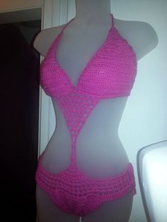 Crochet Swimsuit.  Inspired and pattern at http://www.ravelry.com/patterns/library/laced-kimono-top Crochet Tie-side Swimwear For Vacation, Hello Kitty Crochet Bathing Suit, Monokini Crochet Pattern, Crochet Swimsuits Pattern, Crochet Monokini, Crochet Swimsuit, Wrap Swimsuit, Splash Party, Brazilian Cut