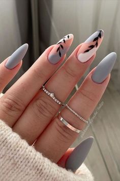 Summer Nail Art, Nail Art For Beginners, Casual Nails, Blush Nails, White Nail, Bling Nails