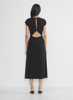 ALLROUND DRESS | Aritzia Sleek Backless Dress With Keyhole Back, Cowl Back Maxi Dress For Date Night, Summer Evening Maxi Dress With Cowl Back, Date Night Maxi Dress With Cowl Back, Elegant Maxi Dress With Closed Back, Formal Spring Maxi Dress With Cowl Back, Formal Cowl Back Maxi Dress For Spring, Maxi Dress With Closed Back For Evening, Maxi Dress With Back Opening For Evening